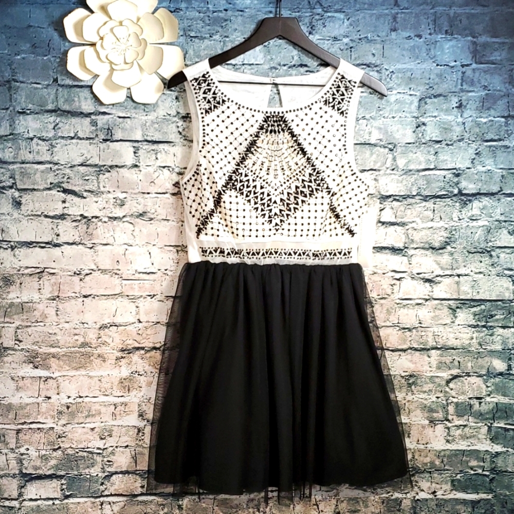 Love Reign | Bland And White Ethereal Beaded Black Tie Formal Dress